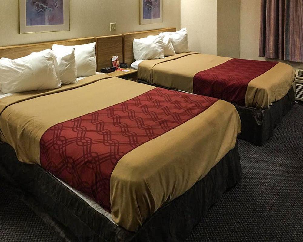Econo Lodge Лондон Екстериор снимка