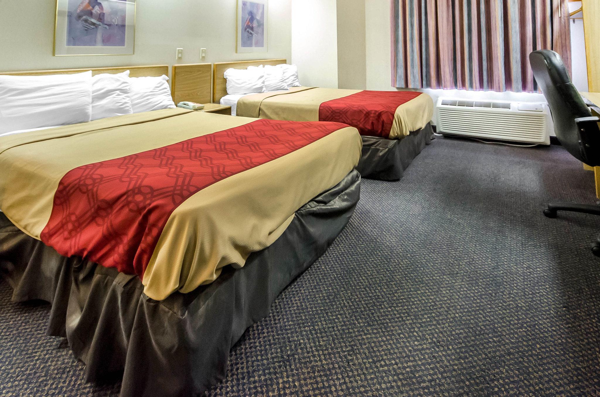 Econo Lodge Лондон Екстериор снимка