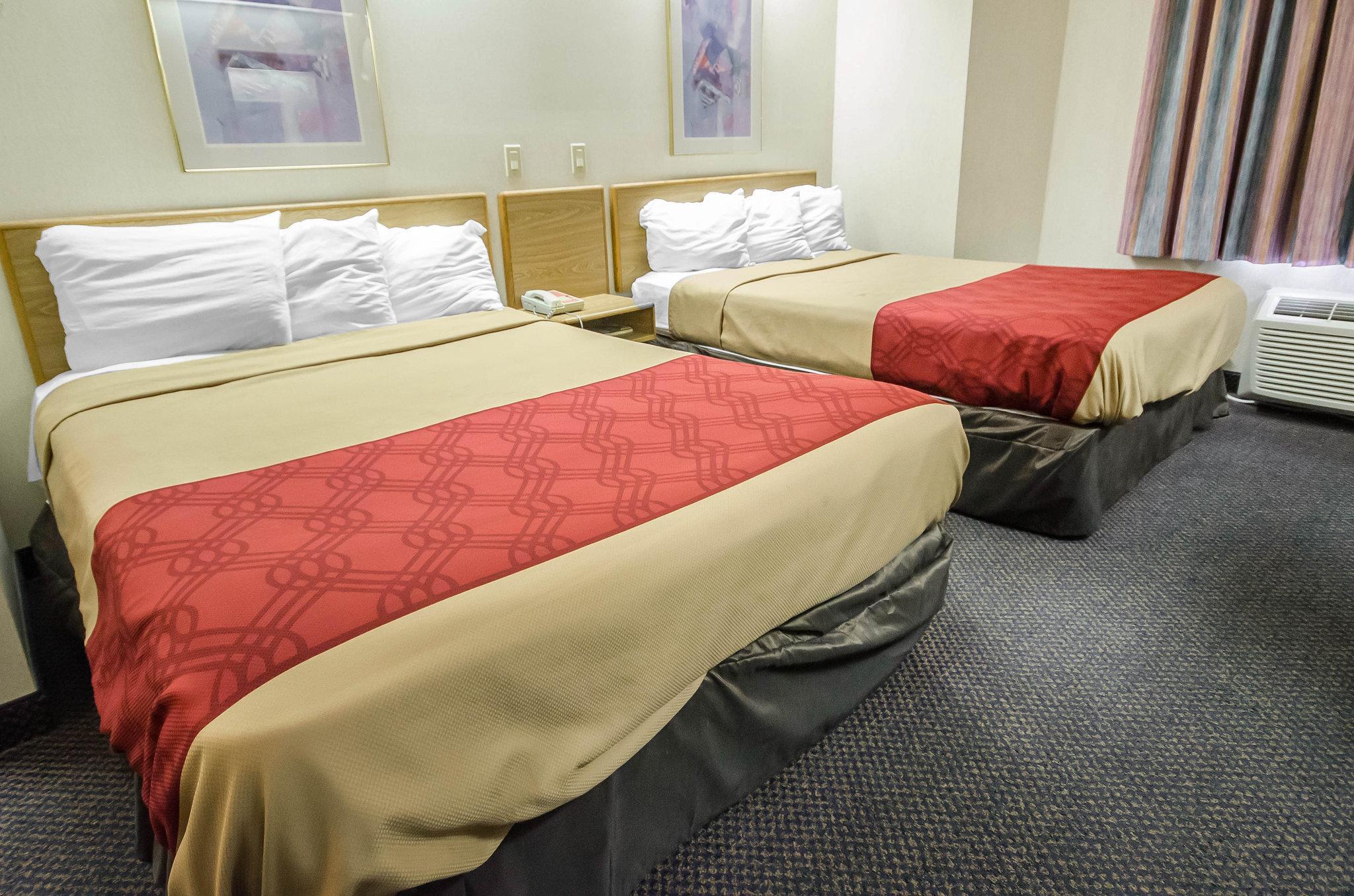 Econo Lodge Лондон Екстериор снимка