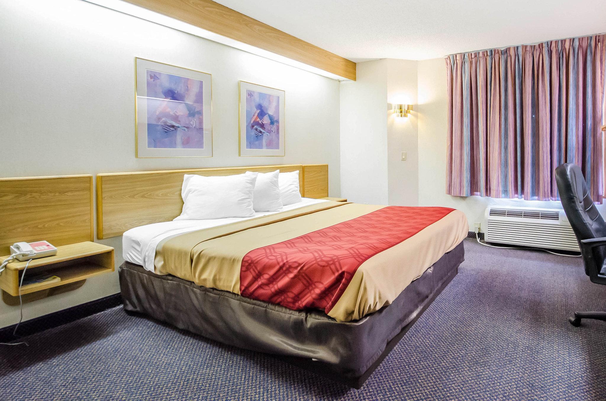 Econo Lodge Лондон Екстериор снимка