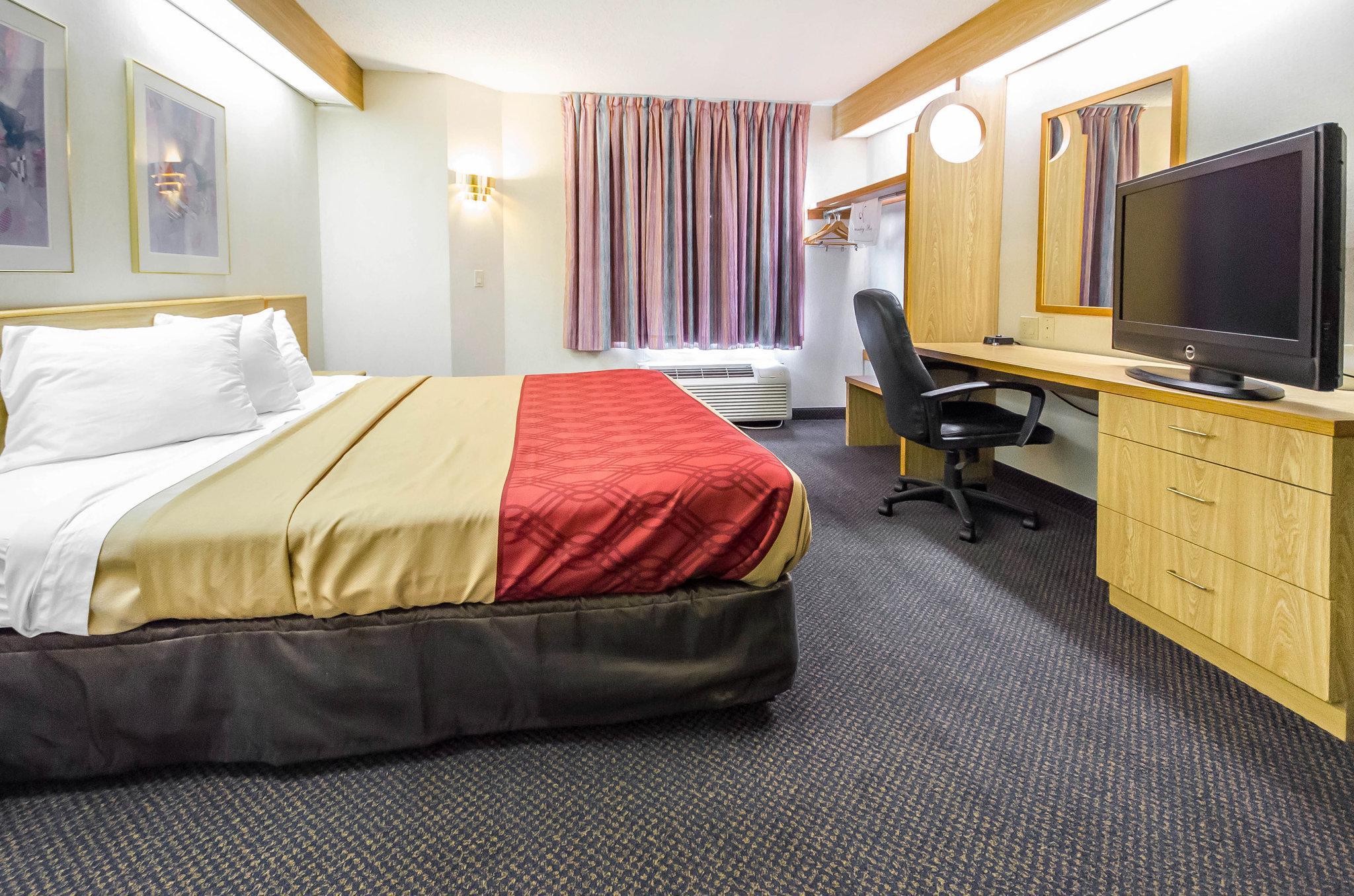 Econo Lodge Лондон Екстериор снимка