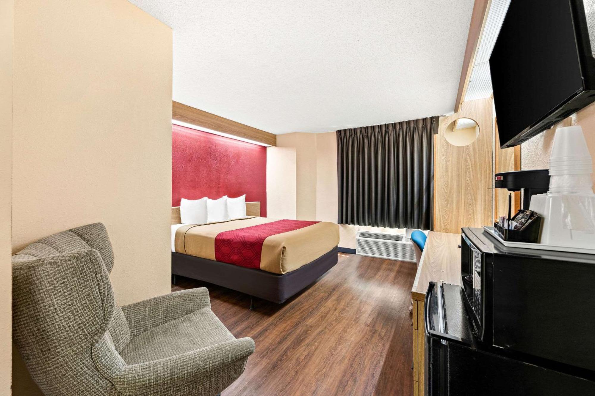Econo Lodge Лондон Екстериор снимка